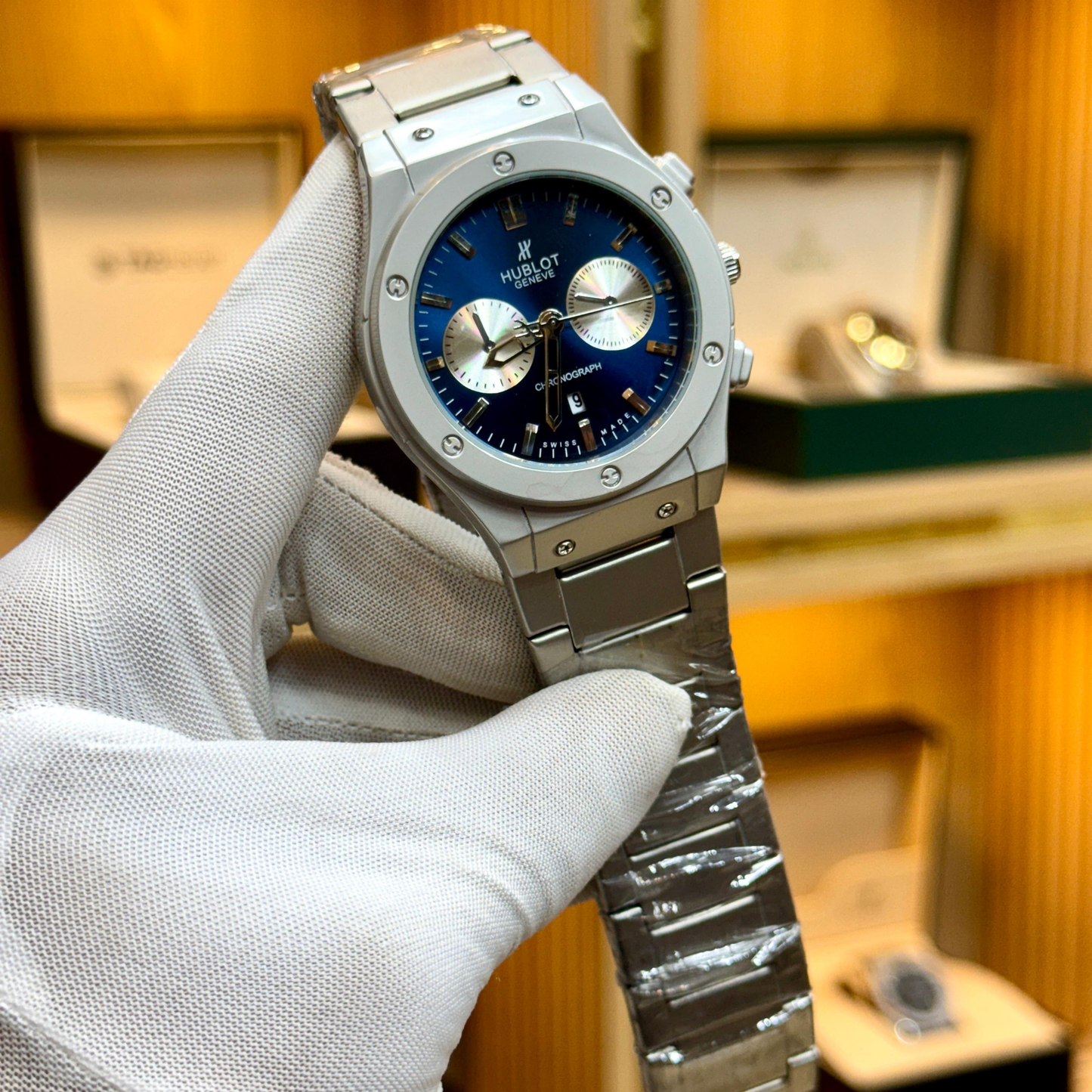 HUBLOT (Second copy)
Quartz movement