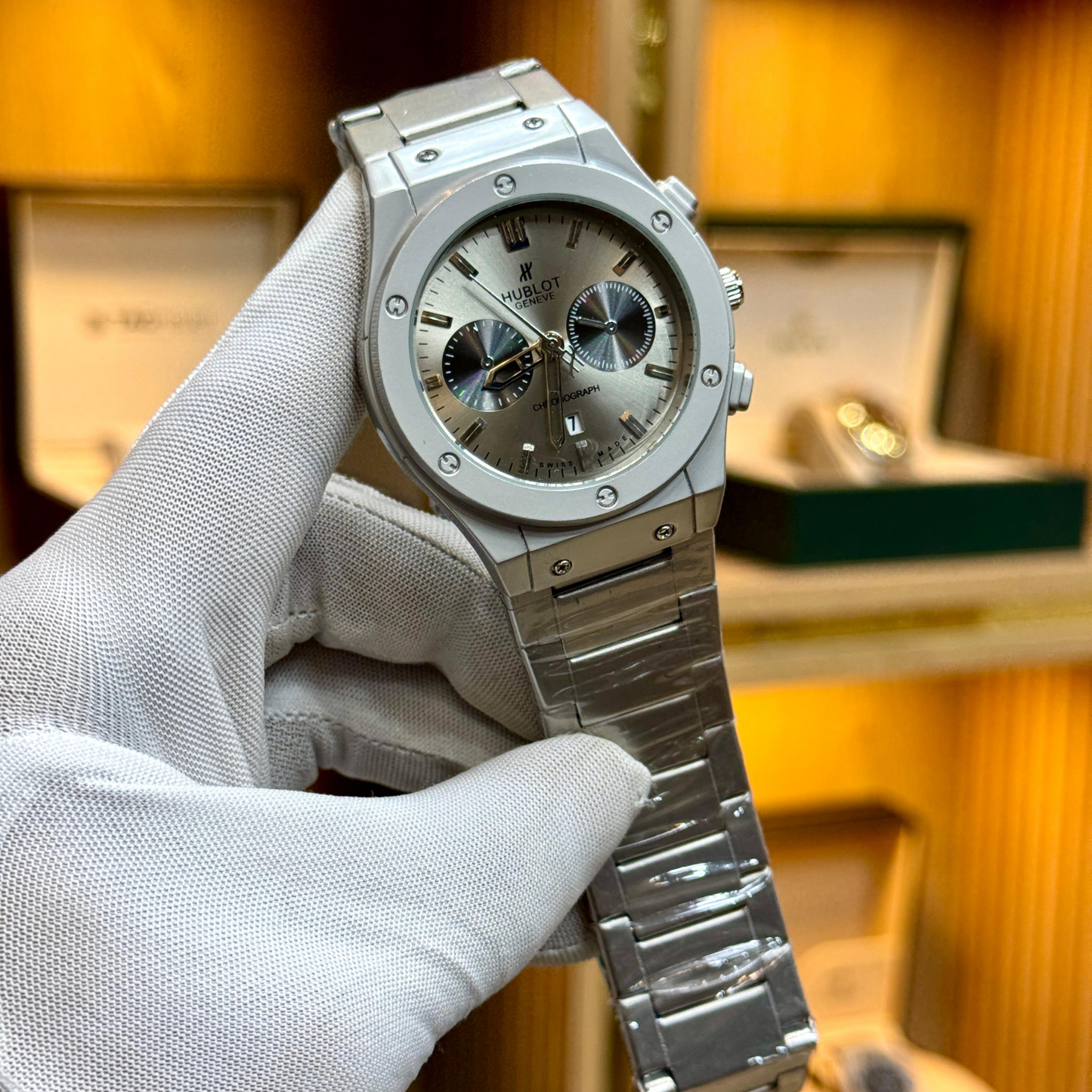 HUBLOT (Second copy)
Quartz movement